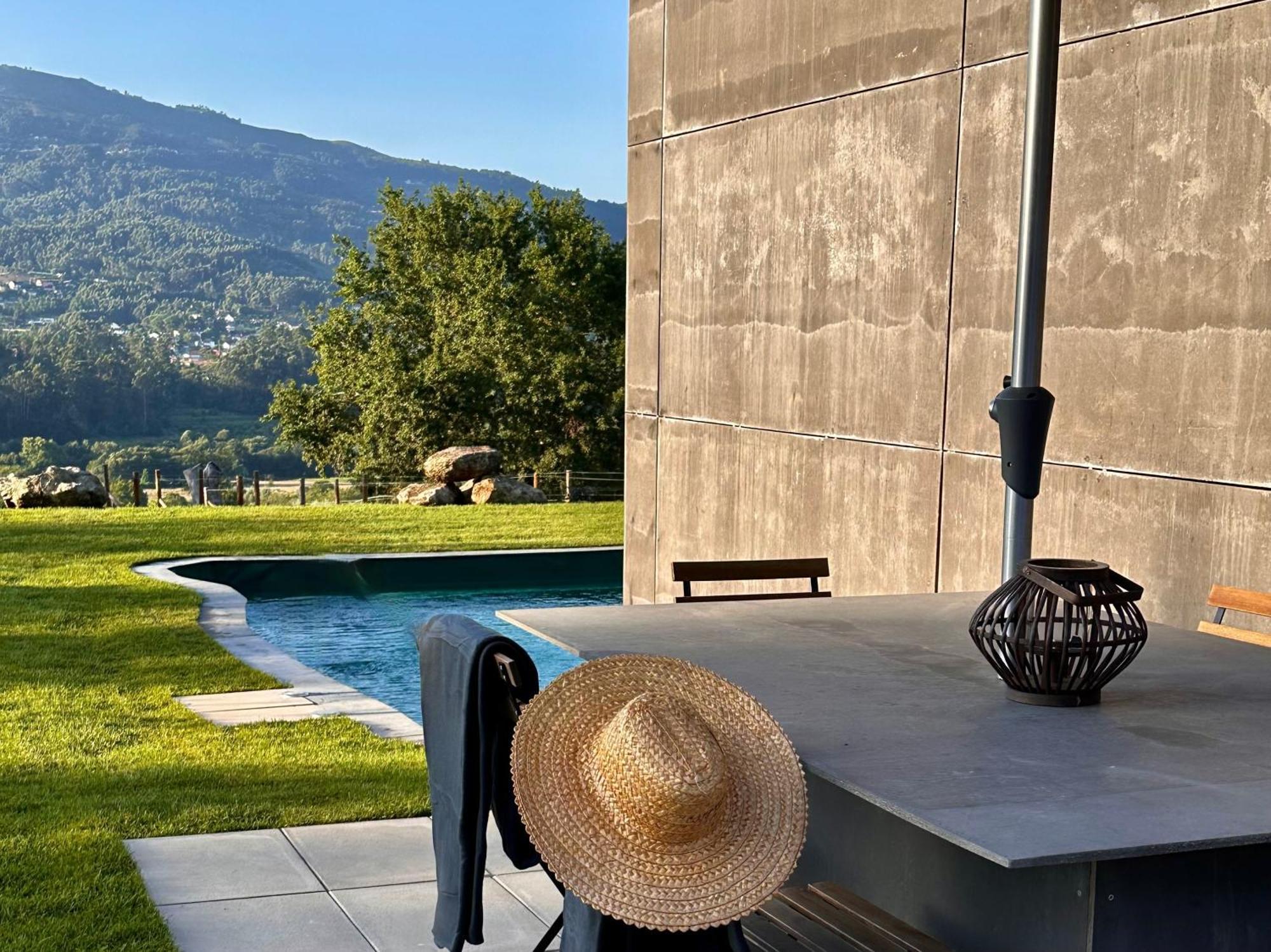 Carmo's Boutique Hotel - Small Luxury Hotels of the World Ponte de Lima Extérieur photo